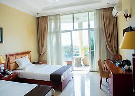 Martha Hotel