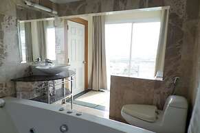 Westbury Residence