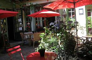 Hôtel Le Vieux Carré