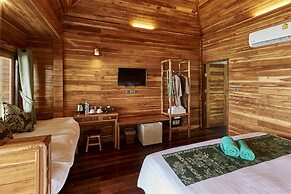Koh Jum Ocean Beach Resort