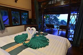 Koh Jum Ocean Beach Resort