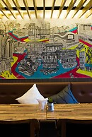 GN Luxury Hostel