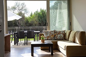Keshet Eilon Villas and Suites