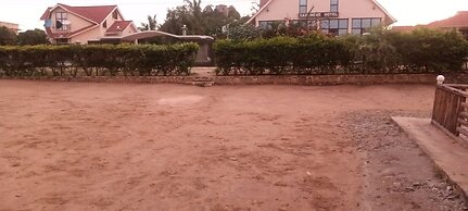 Samanene Beach Hotel