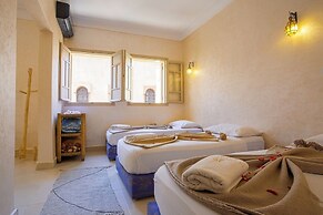 Riad Hotel El Kennaria