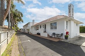 Aarangi Motel