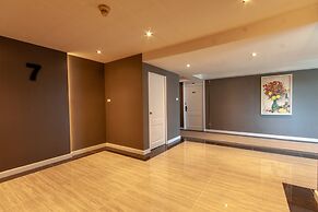 The Cotai Luxury Design Hotel