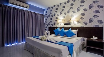 The Cotai Luxury Design Hotel