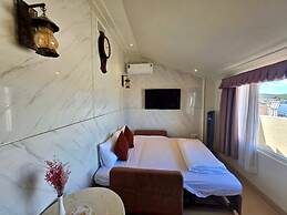 Tulip Hotel 3