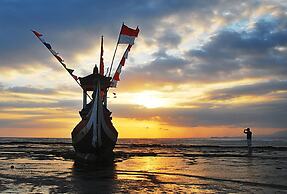 The Galuh Pekutatan