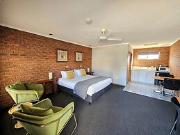 Bridge Motor Inn
