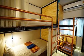 Sleep Owl Hostel