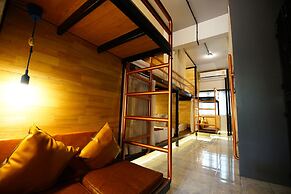 Sleep Owl Hostel
