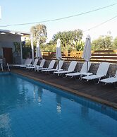 Naiades Almiros River Hotel