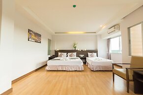Sinkiat Buri Hotel