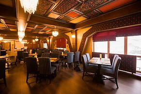 Altai Palace Hotel