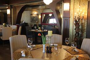 Altai Palace Hotel