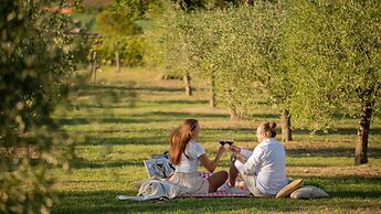 Tenuta Dei Mori