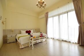 Moon Villa B&B