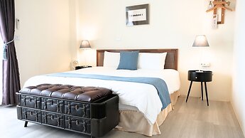 Moon Villa B&B