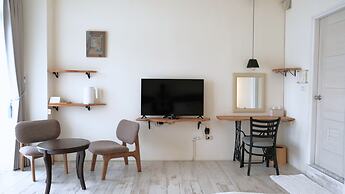 Moon Villa B&B
