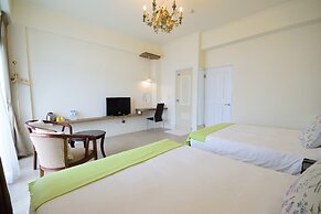 Moon Villa B&B