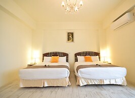 Moon Villa B&B