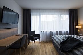 2Places Side
