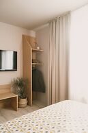 2Places Side