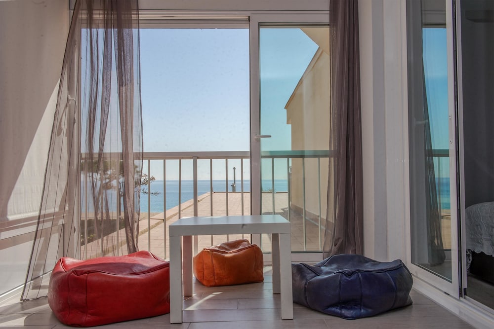 ApartmentsPlatjadAro