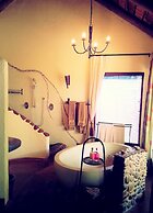 Tanamera Lodge