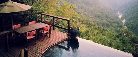 Tanamera Lodge