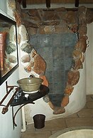 Tanamera Lodge