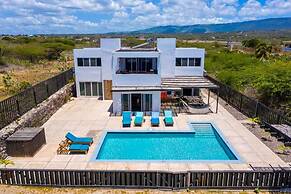 Turtles Nest Villa