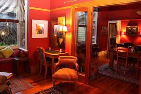Villa Rouge B&B
