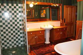 Villa Rouge B&B