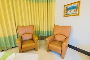 Asawann Hotel