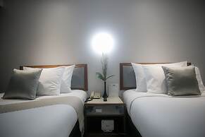 Friday Hotel
