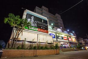 Friday Hotel