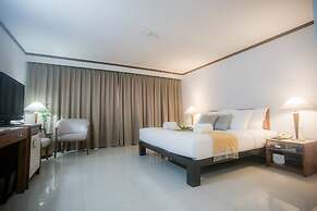 Friday Hotel