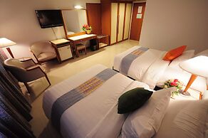 Friday Hotel
