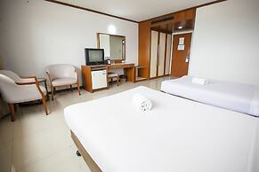 Friday Hotel