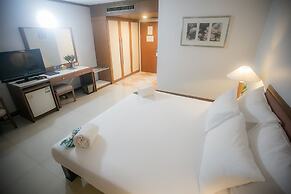 Friday Hotel