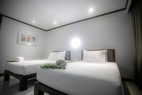 Friday Hotel