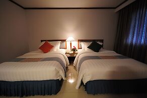 Friday Hotel