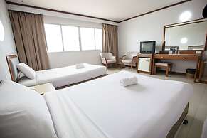 Friday Hotel