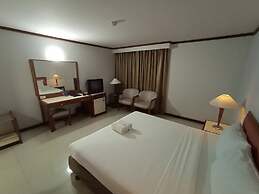 Friday Hotel