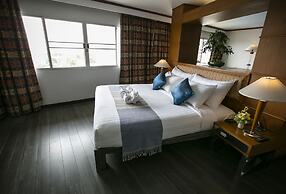 Friday Hotel
