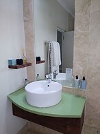 My Pond Hotel