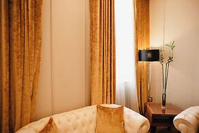 Grand Hotel Yerevan